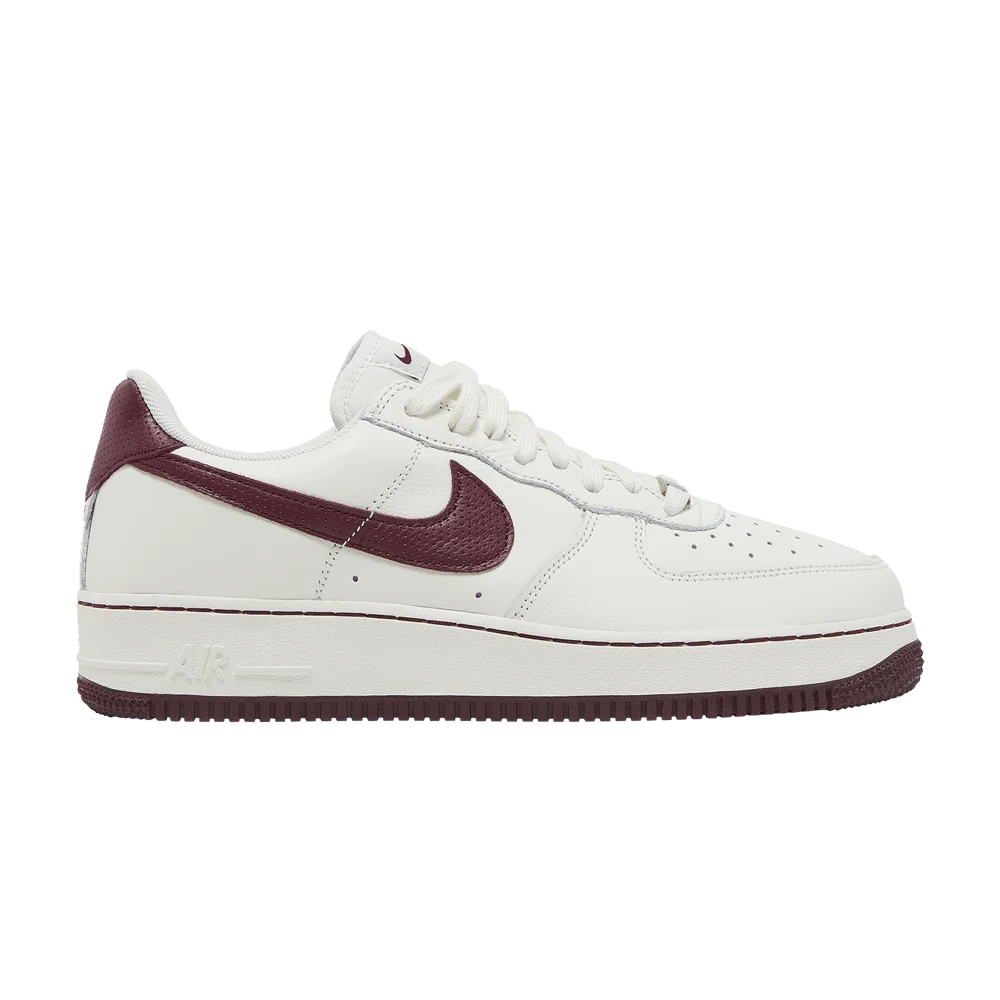 Krossovki-Nike-Air-Force-1-07-Craft-Dark-Beefroot