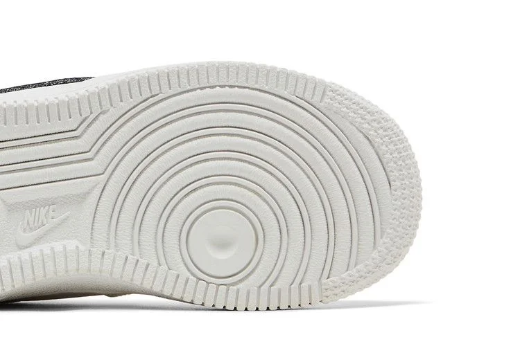 Krossovki-Nike-Force-1-LV8-Utility-TD-White-4
