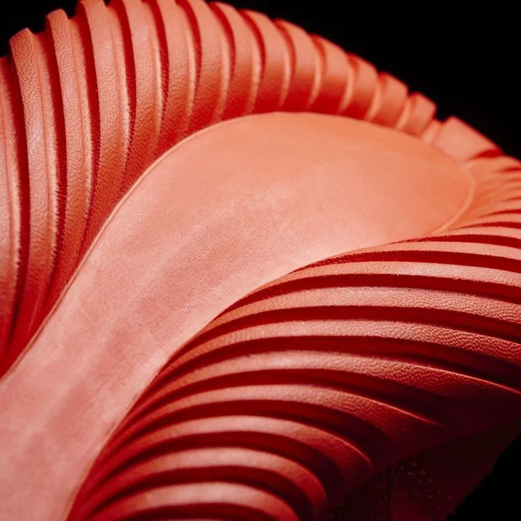 Krossovki-Adidas-Tubular-Radial-Red-5
