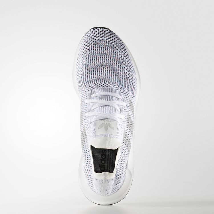 swift-run-primeknit-cg4126_01