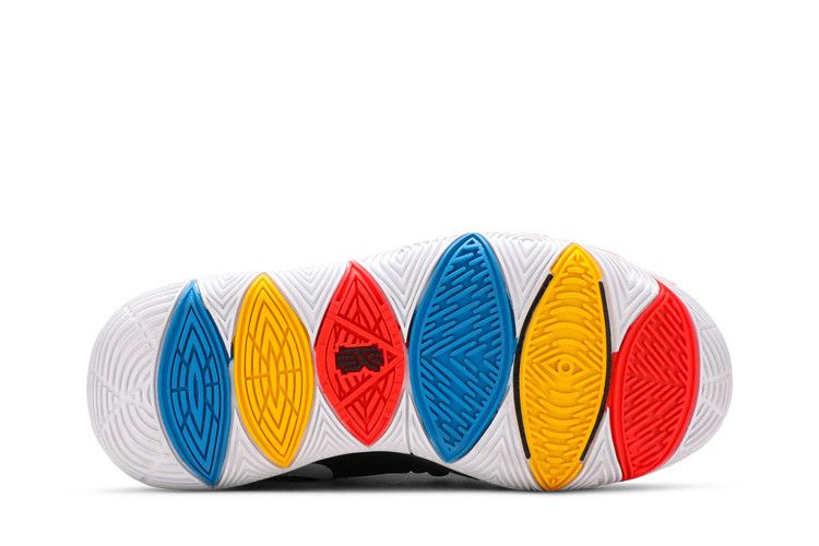 Кроссовки Nike Kyrie 5 GS 'Friends'