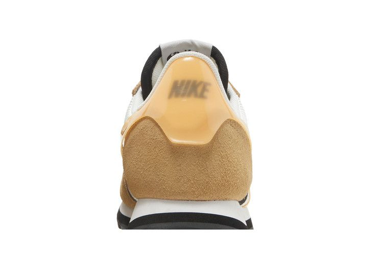 wmns-v-love-ox-parachute-beige-ar4269-103_06