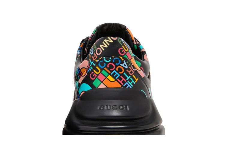 the-north-face-x-gucci-rhyton-allover-logo-black-multi-color-685739-uoq00-1086_06