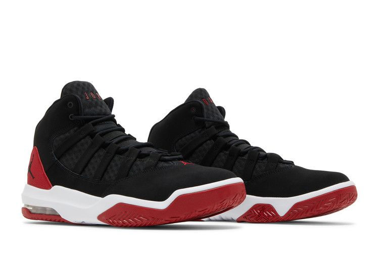 jordan-max-aura-black-gym-red-aq9084-023_07