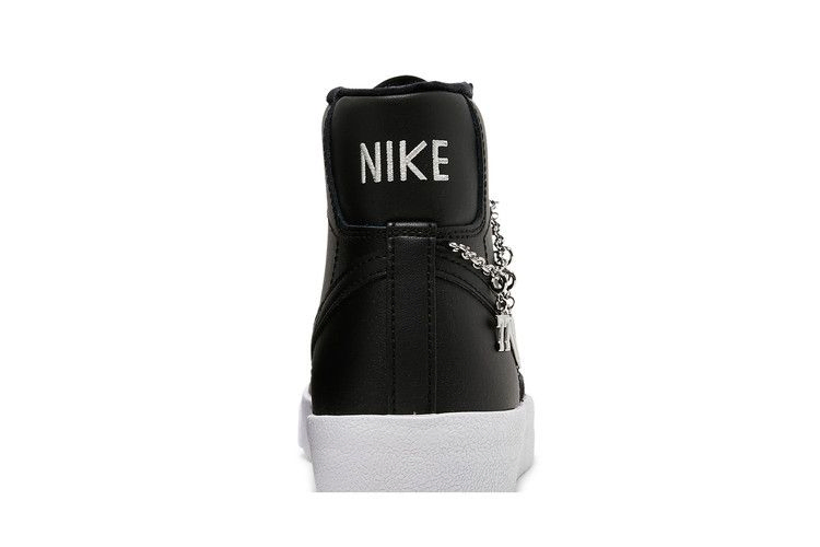 Кроссовки Nike Wmns Blazer Mid '77 LX 'Lucky Charms - Black'