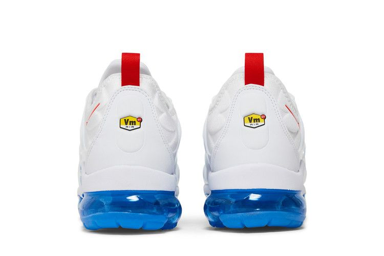 Кроссовки Nike Air VaporMax Plus 'White University Blue'