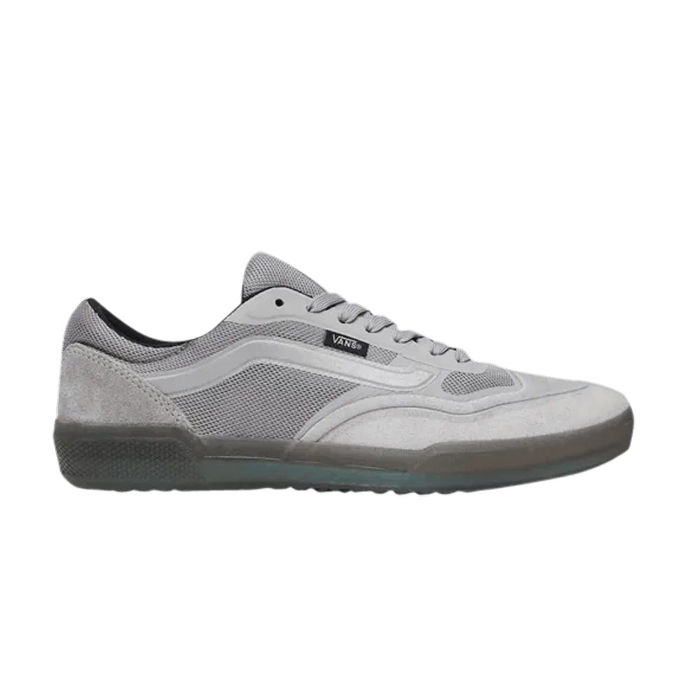 Krossovki-Vans-Ave-Pro-Grey-Reflective