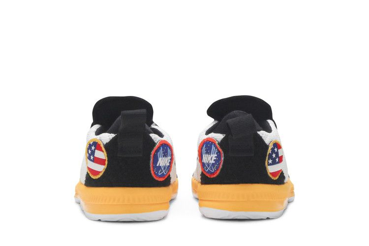 lebron-16-td-space-travel-aq2468-188_05