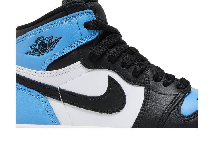 air-jordan-1-retro-high-og-ps-unc-toe-fd1412-400_01