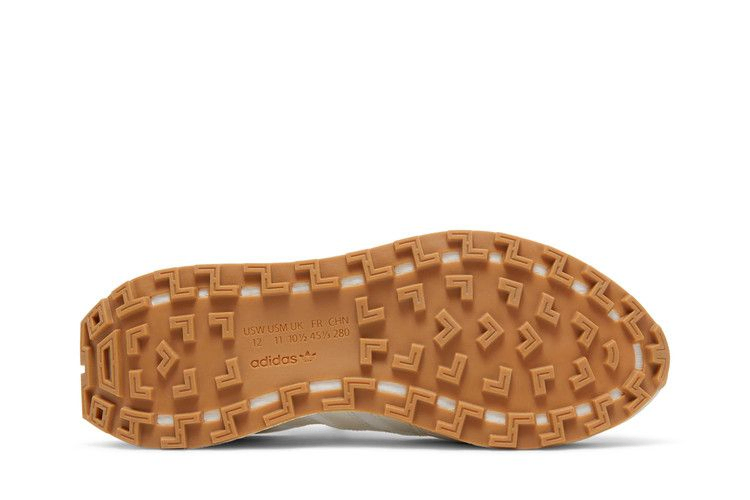 retropy-e5-white-gum-h03075_03