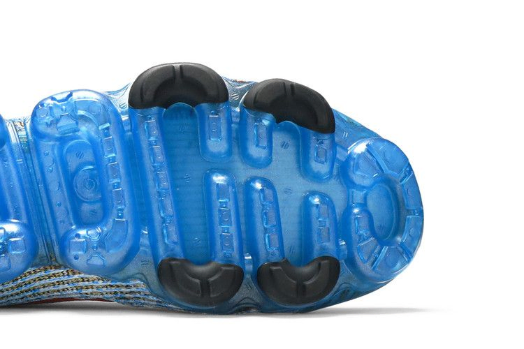 Кроссовки Nike Air VaporMax Flyknit 3 'Photo Blue Gold'