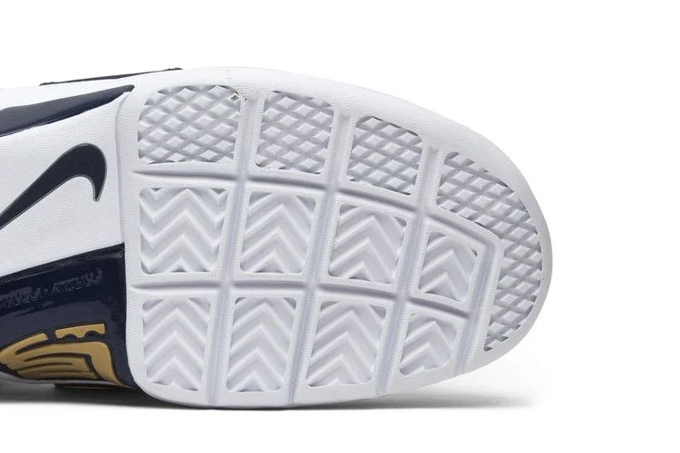 Krossovki-Nike-LeBron-Soldier-1-25-Straight-4