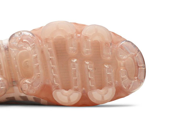 wmns-air-vapormax-2019-echo-pink-silver-cq9703-600_04