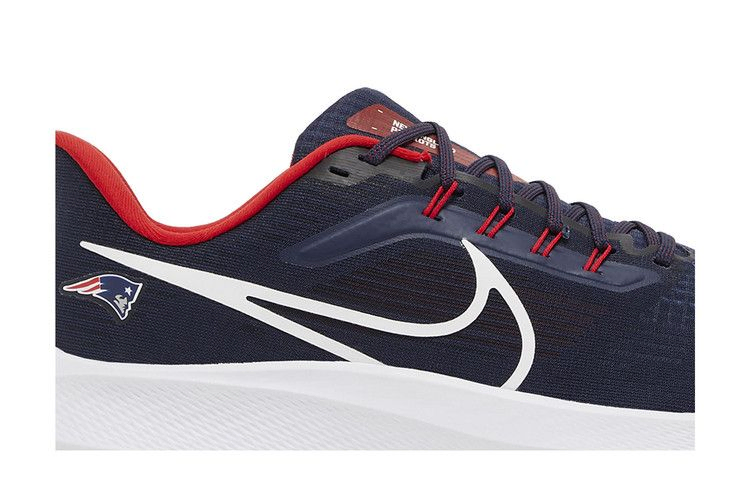 Кроссовки NFL x Nike Air Zoom Pegasus 39 'New England Patriots'