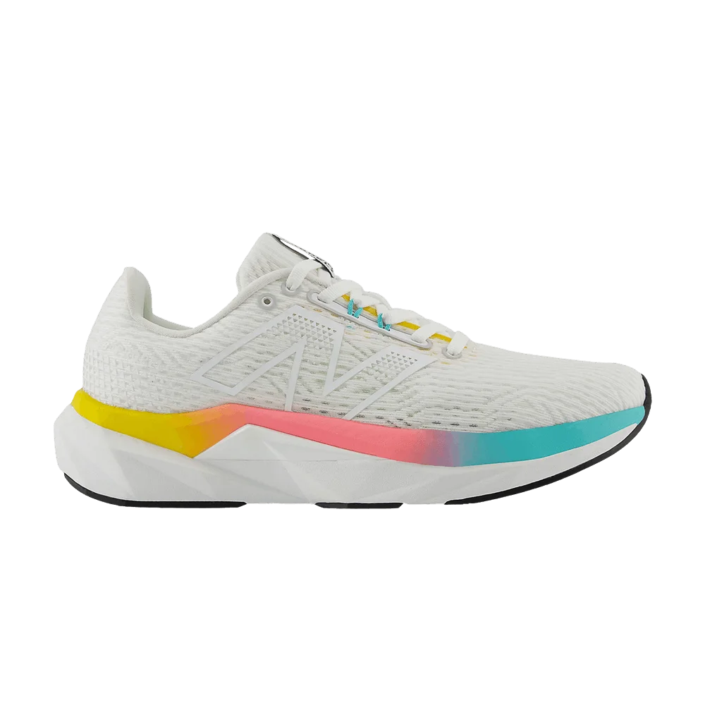 Krossovki-New-Balance-Wmns-FuelCell-Propel-v5-White-Ginger-Lemon