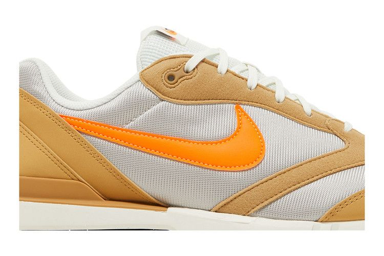 air-max-dawn-elemental-gold-total-orange-dm0013-700_01