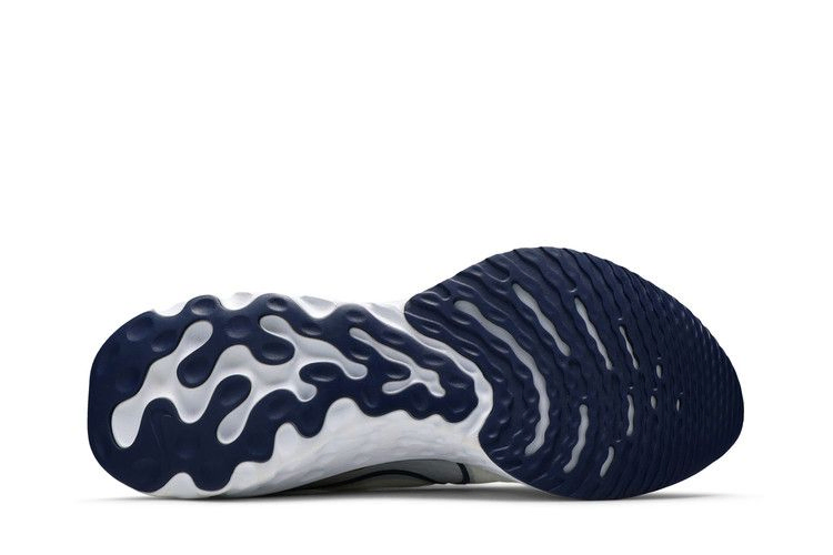 react-infinity-run-flyknit-blue-ribbon-sports-cw7597-100_03