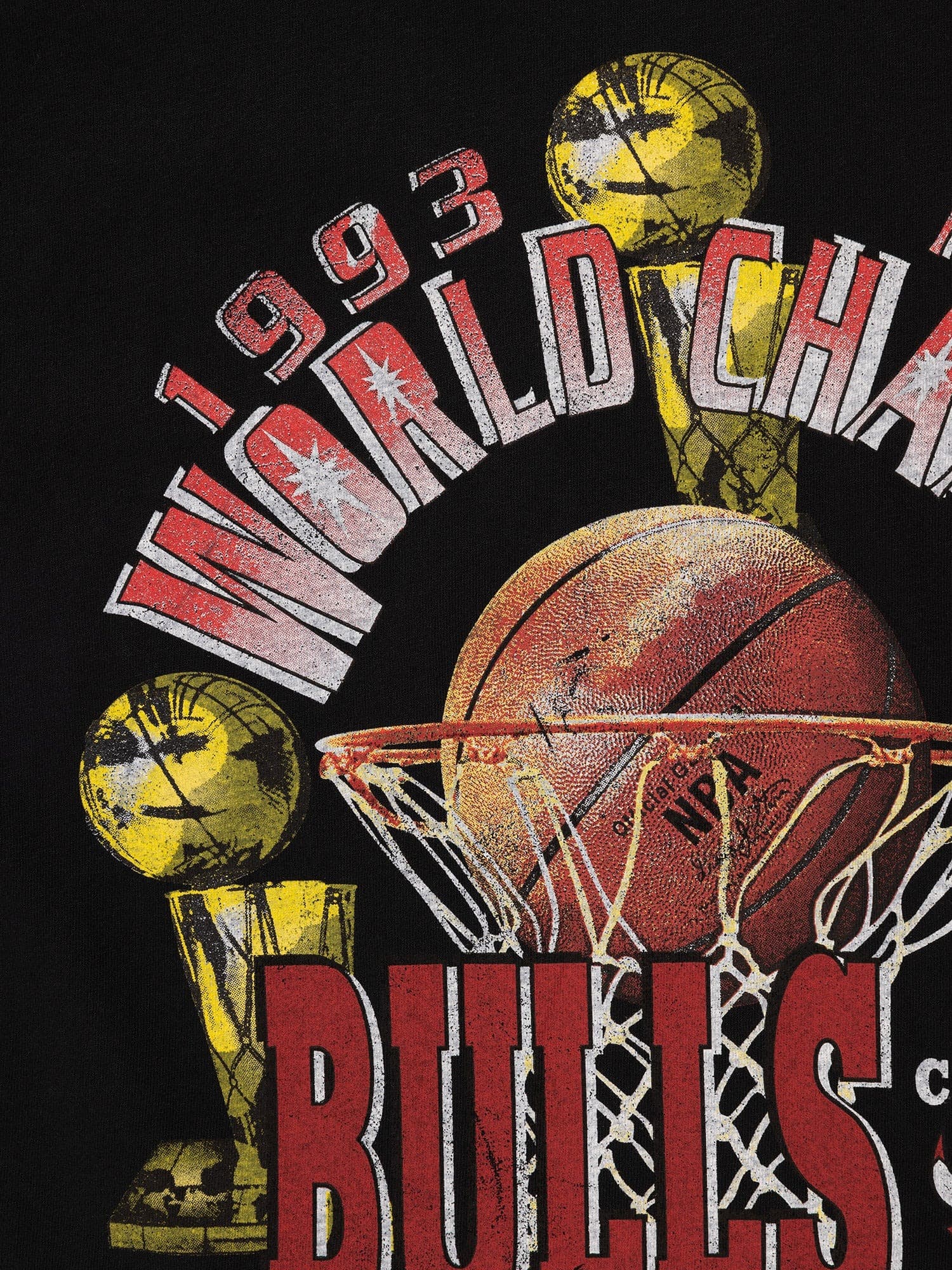 Mitchell-Ness-Chicago-Bulls-1993-World-Champs-Back-To-Back-To-Back-Vintage-NBA-Muscle-Tank-3