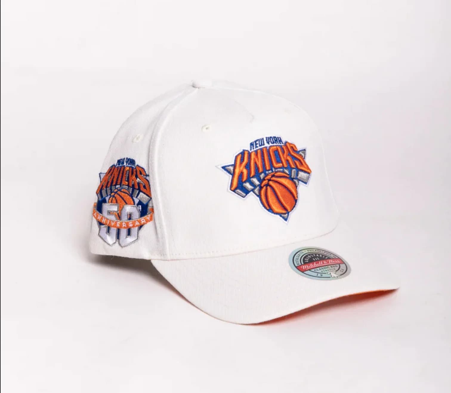 Mitchell-Ness-New-York-Knicks-50th-Anniversary-Classic-Stretch-NBA-Snapback-Hat-1