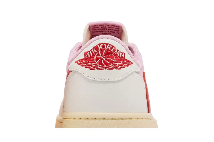 Кроссовки Travis Scott x Air Jordan 1 Retro Low OG 'Sail Tropical Pink'
