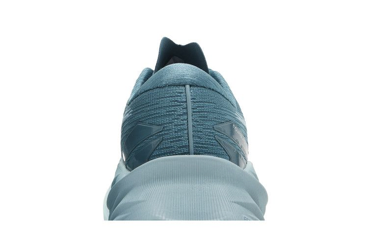 Кроссовки ASICS Wmns Novablast 3 'Misty Pine Smoke Blue'
