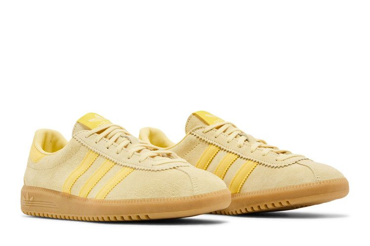 wmns-bermuda-almost-yellow-ih0301_07