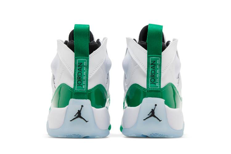 jumpman-two-trey-gs-white-lucky-green-dq8431-130_05