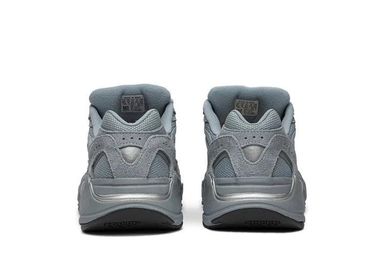 Кроссовки adidas Yeezy Boost 700 V2 'Hospital Blue'