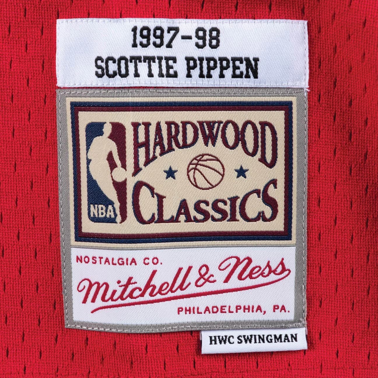 Баскетбольная джерси 1997-1998 Chicago Bulls Scottie Pippen #33 Swingman Hardwood Classic Red Jersey