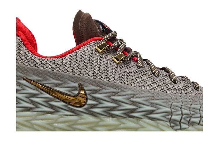 Krossovki-Nike-S.T.-Charge-College-Grey-1