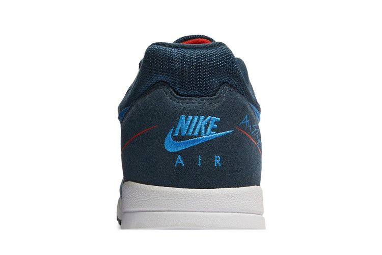 air-skylon-2-armory-navy-ao1551-400_06