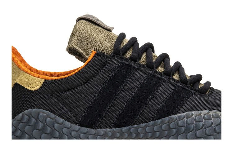 Кроссовки Bodega x adidas Kamanda 'Core Black'