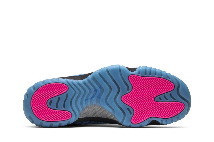jordan-future-quai-54-at9191-001_03