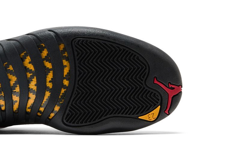 Кроссовки Air Jordan 12 Retro 'Taxi' 2025