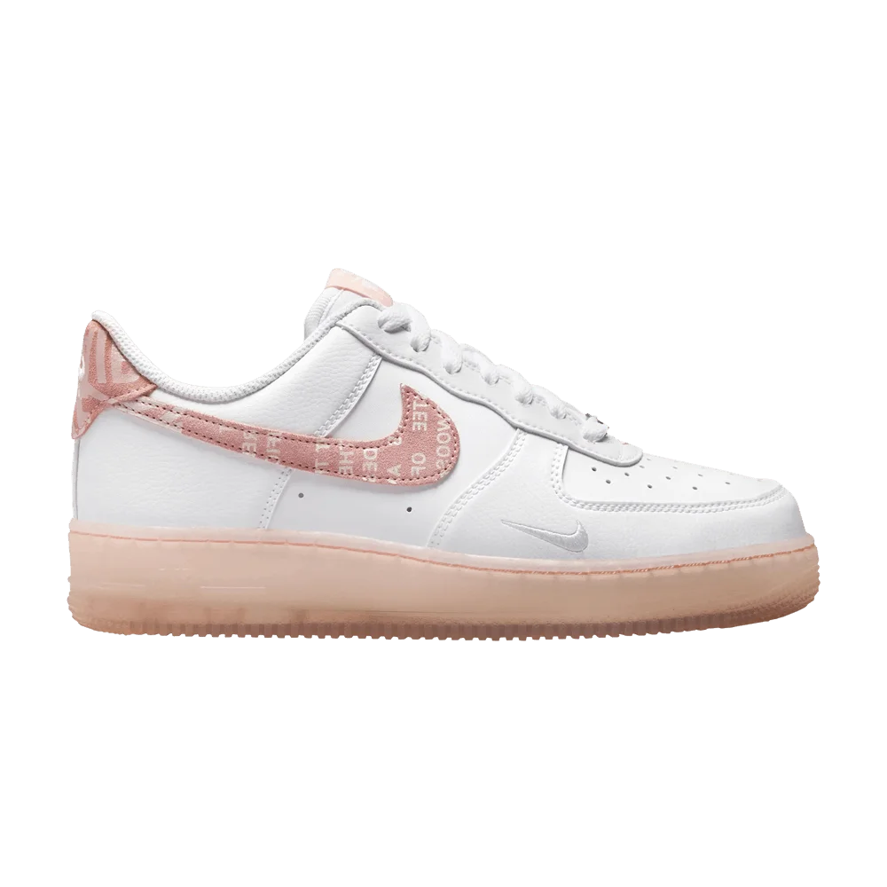 Krossovki-Nike-Wmns-Air-Force-1-07-LV8-Copy-Paste