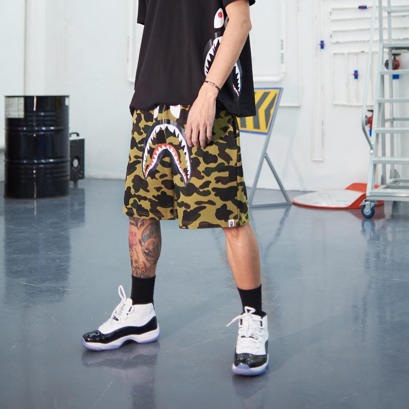 Спортивные шорты BAPE 1st Camo Shark Sweat Shorts Green