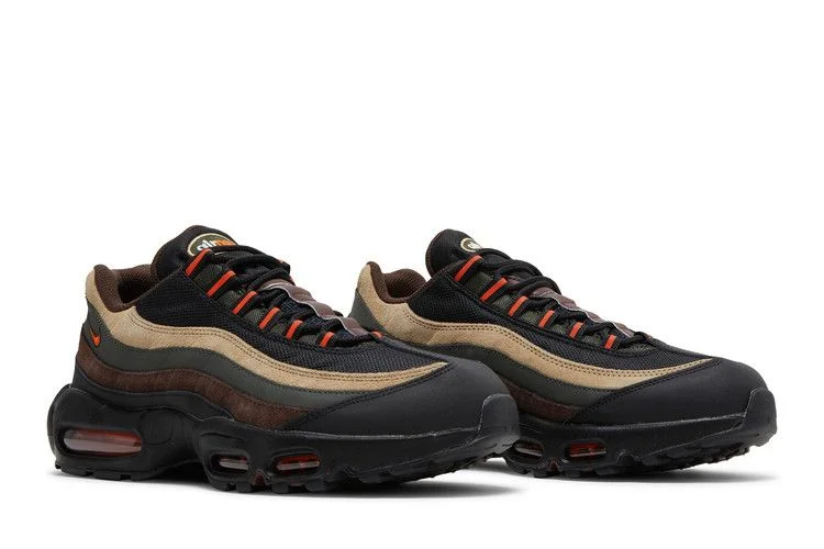 Krossovki-Nike-Air-Max-95-Dark-Army-7