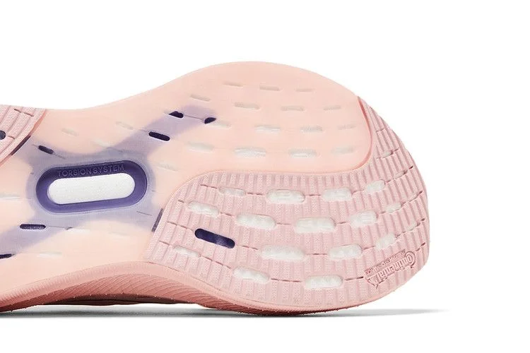 Krossovki-adidas-Wmns-Ultraboost-5X-Sandy-Pink-4
