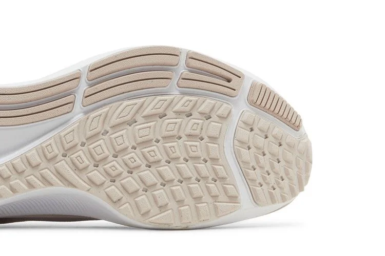 Кроссовки Nike Wmns Air Zoom Pegasus 37 'Champagne'