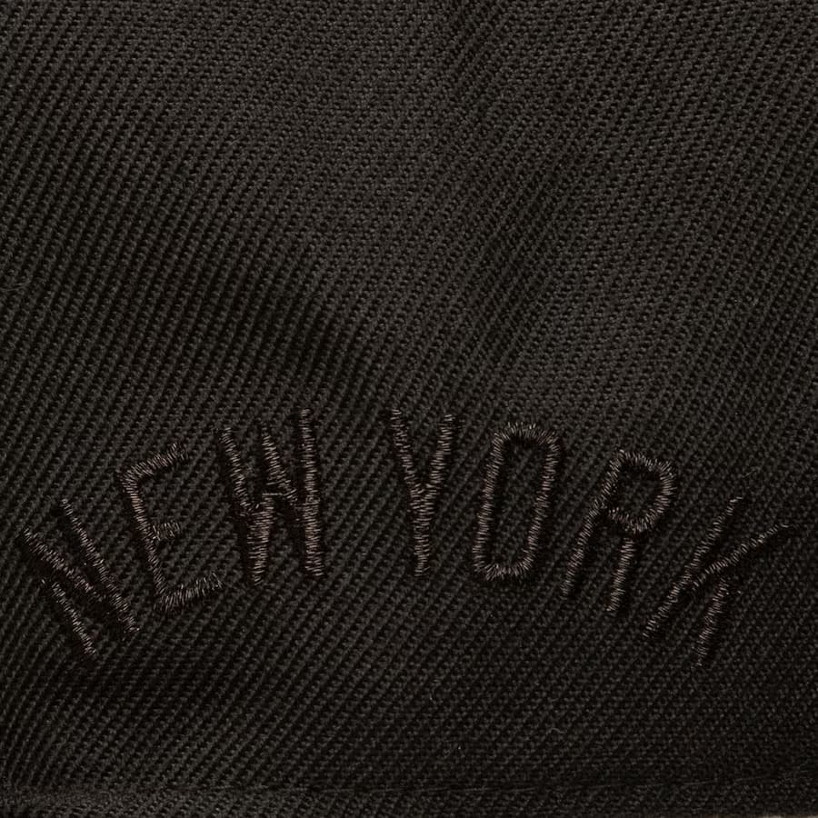 Бейсболка Mitchell & Ness Black New York Yankees Pearl Snapback Hat