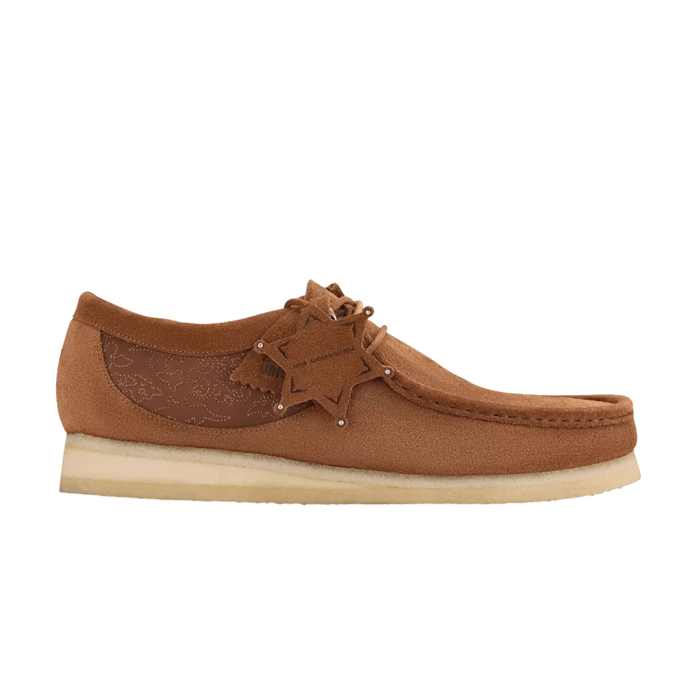 Krossovki-Andersson-Bell-x-Clarks-Originals-Wallabee-Tan