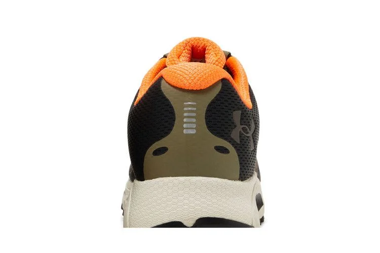 Krossovki-Under-Armour-HOVR-Infinite-3-Camo-Black-Tent-6