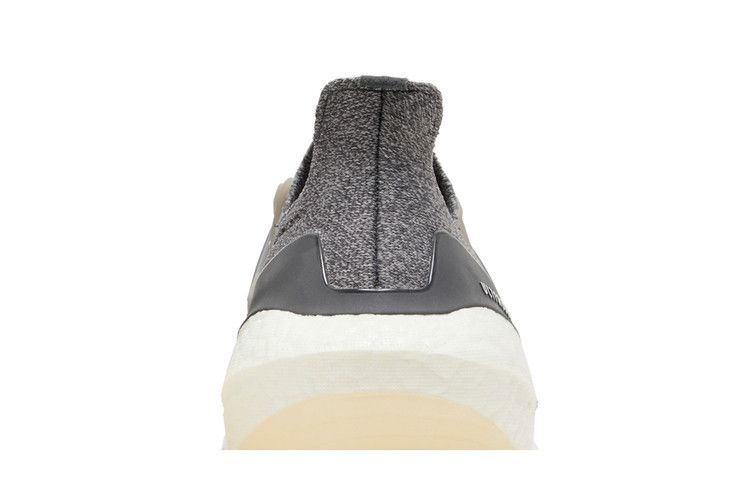 Кроссовки adidas UltraBoost 21 'Solid Grey'