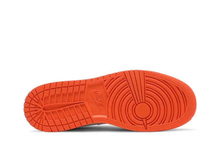 Krossovki-Air-Jordan-1-Mid-SE-GS-Electro-Orange-3