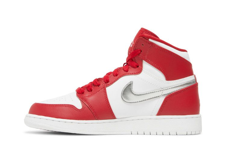 Кроссовки Air Jordan 1 Retro High GS 'Silver Medal'
