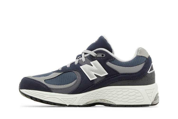 Кроссовки New Balance 2002R Big Kid Wide 'Eclipse Silver Metallic'