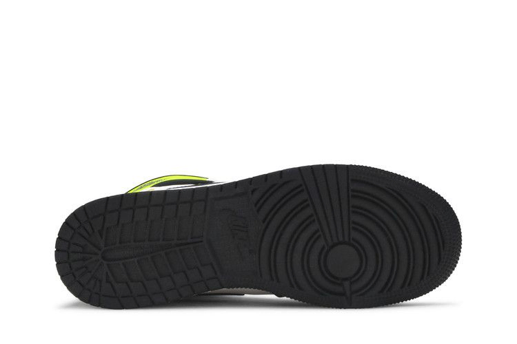 Кроссовки Air Jordan 1 Retro High OG GS 'Volt Gold'