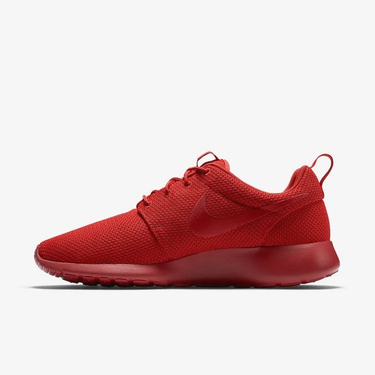 Krossovki-Nike-Roshe-One-Triple-Red-2