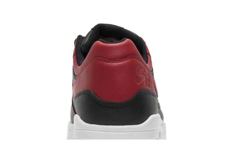 Кроссовки Nike Air Max 1 Premium 'Bred'