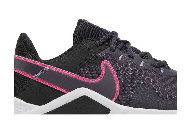 Кроссовки Nike Wmns Legend Essential 2 'Black Hyper Pink'
